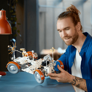 LEGO® Technic 42182 NASA Apollo Lunar Roving Vehicle (LRV)