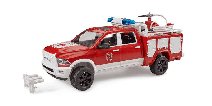 bruder - RAM 2500 Feuerwehreinsatzwagen mit L+S Modul