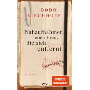 Nahaufnahmen einer Frau, die sich entfernt