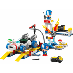 LEGO® Super Mario 72035 Mario Kart™ - Toads Werkstatt