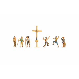 NOCH Bergwanderer mit Gipfelkreuz